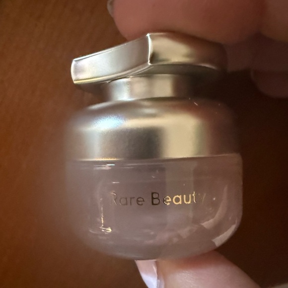 ❤️ 3/$25 RARE BEAUTY RARE EAU DE PARFUM - Picture 1 of 4